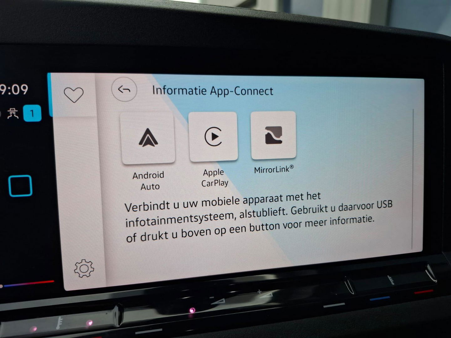 Volkswagen Caddy Cargo 2.0 TDI Style AUTOMAAT / CARPLAY / TREKHAAK / EURO 6 / N.A.P