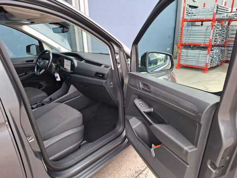 Volkswagen Caddy Cargo 2.0 TDI Style AUTOMAAT / CARPLAY / TREKHAAK / EURO 6 / N.A.P