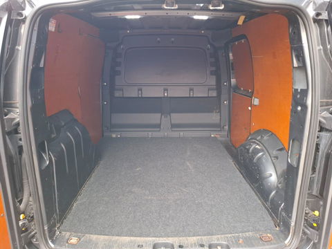 Volkswagen Caddy Cargo 2.0 TDI Style AUTOMAAT / CARPLAY / TREKHAAK / EURO 6 / N.A.P