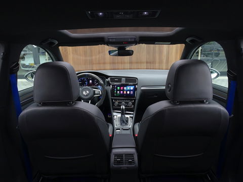 Volkswagen Golf TSI GTE 204PK / Pano / 2019 / LED / ACC