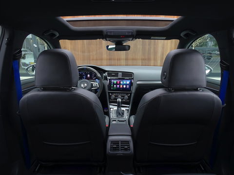 Volkswagen Golf TSI GTE 204PK / Pano / 2019 / LED / ACC