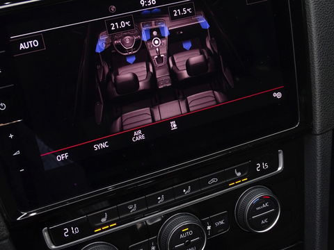 Volkswagen Golf TSI GTE 204PK / Pano / 2019 / LED / ACC