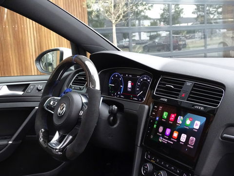 Volkswagen Golf TSI GTE 204PK / Pano / 2019 / LED / ACC