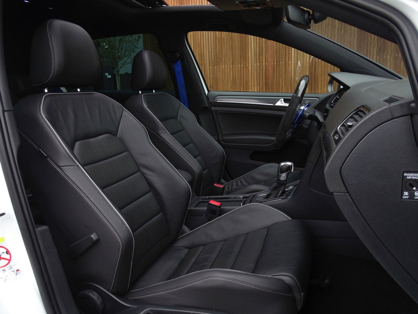 Volkswagen Golf TSI GTE 204PK / Pano / 2019 / LED / ACC