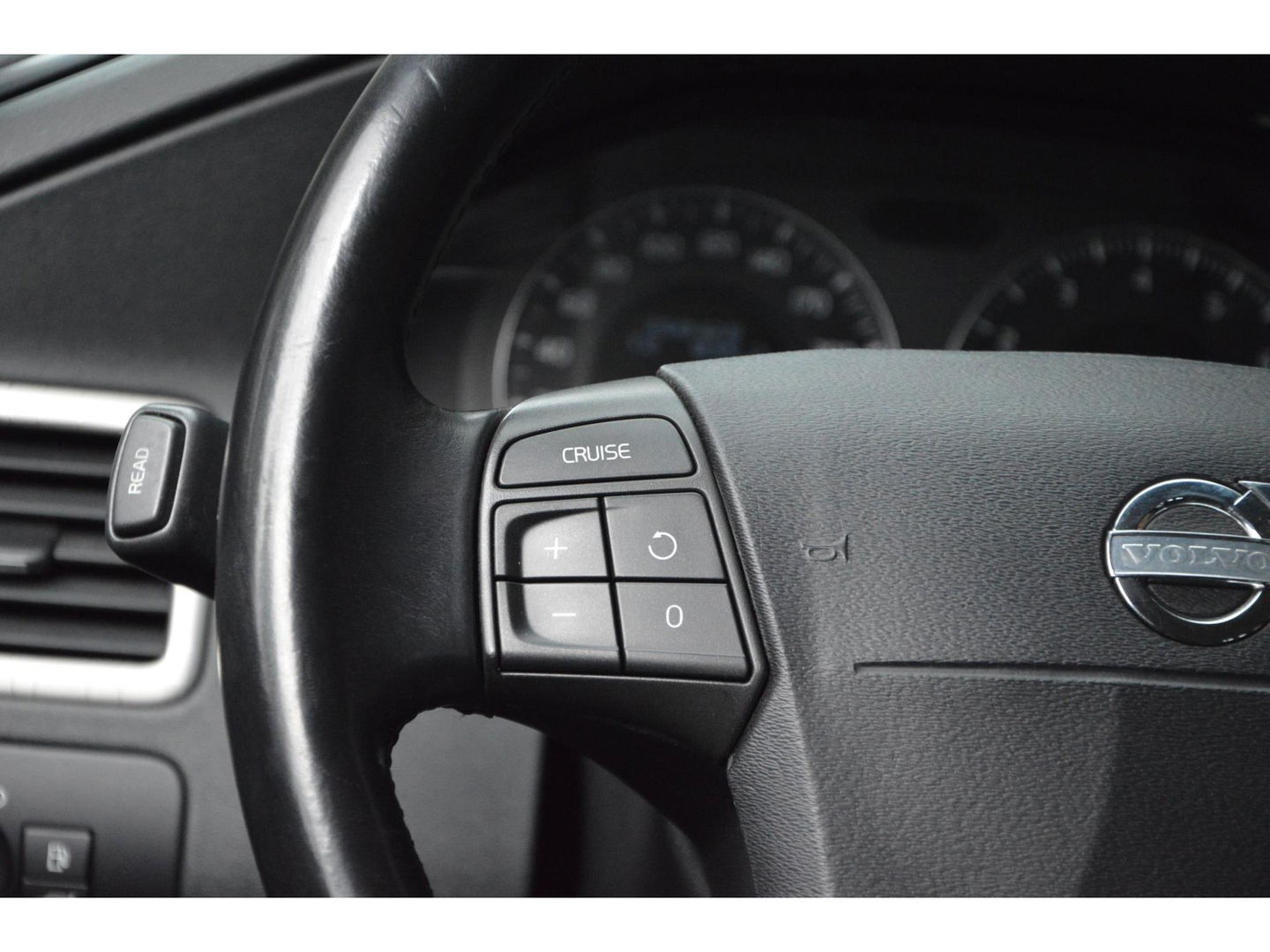 Volvo XC70 3.2 Summum | Dealer Onderhouden | Trekhaak 1800KG | Stoel verwarmd | Cruise |