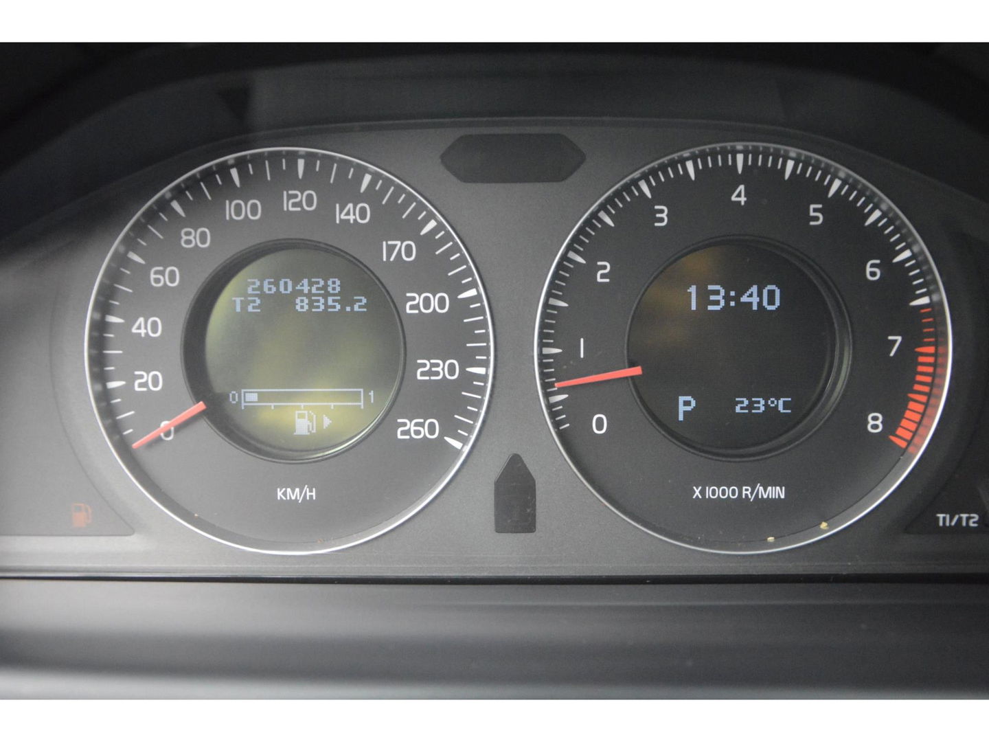 Volvo XC70 3.2 Summum | Dealer Onderhouden | Trekhaak 1800KG | Stoel verwarmd | Cruise |