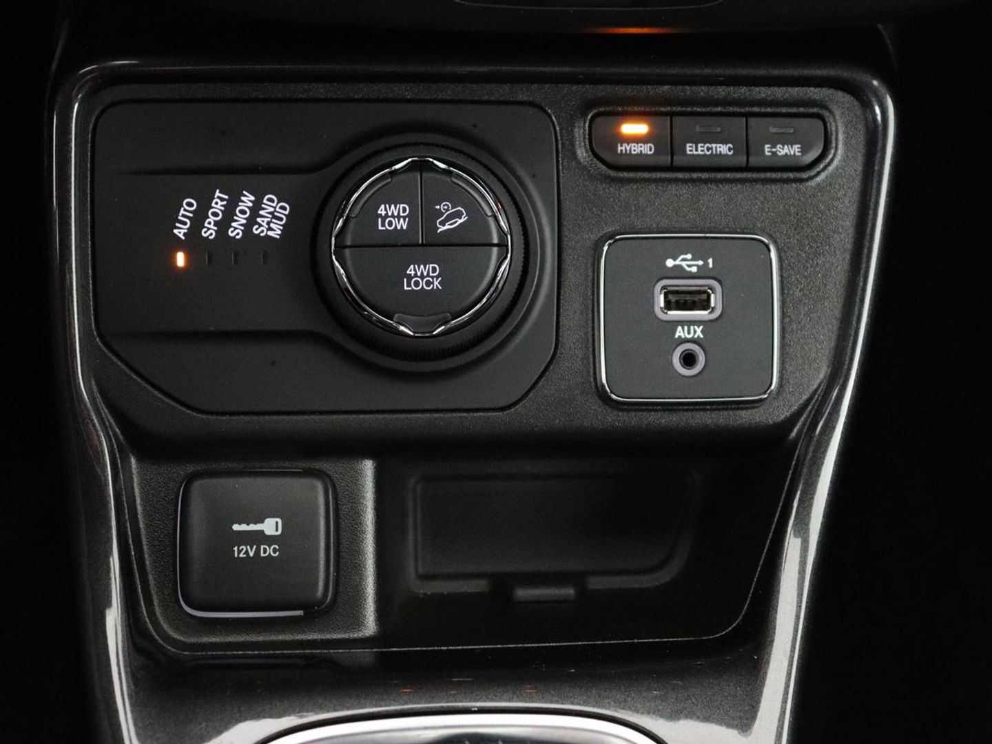 Jeep Compass 4xe 240 Plug-in Hybrid Elecrtic S | Stoelventilatie | Leder | Camera | Carplay | Keyless | Stoel & stuurverwarming | Navigatie | Xenon | 19'' lichtmetalen velgen | PHEV