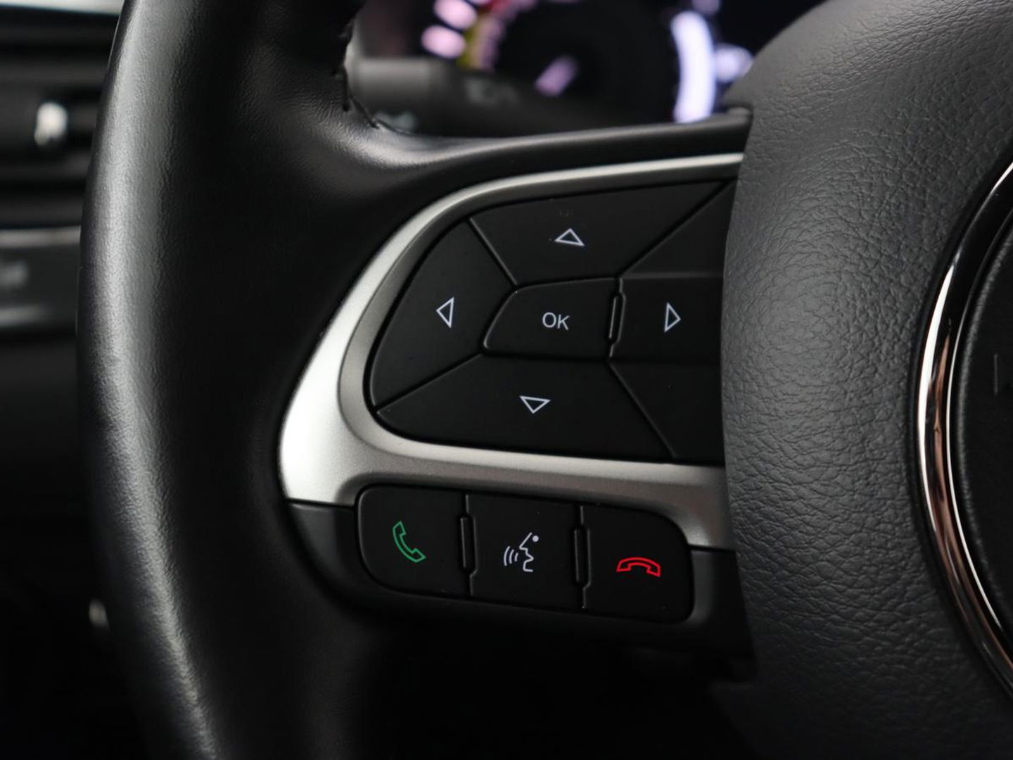 Jeep Compass 4xe 240 Plug-in Hybrid Elecrtic S | Stoelventilatie | Leder | Camera | Carplay | Keyless | Stoel & stuurverwarming | Navigatie | Xenon | 19'' lichtmetalen velgen | PHEV