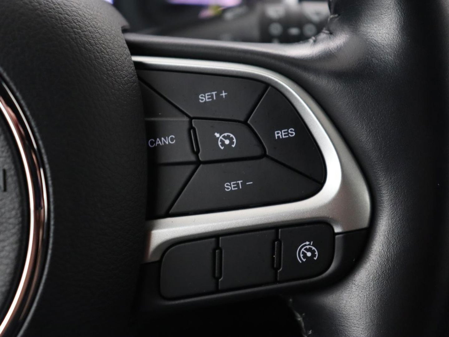 Jeep Compass 4xe 240 Plug-in Hybrid Elecrtic S | Stoelventilatie | Leder | Camera | Carplay | Keyless | Stoel & stuurverwarming | Navigatie | Xenon | 19'' lichtmetalen velgen | PHEV