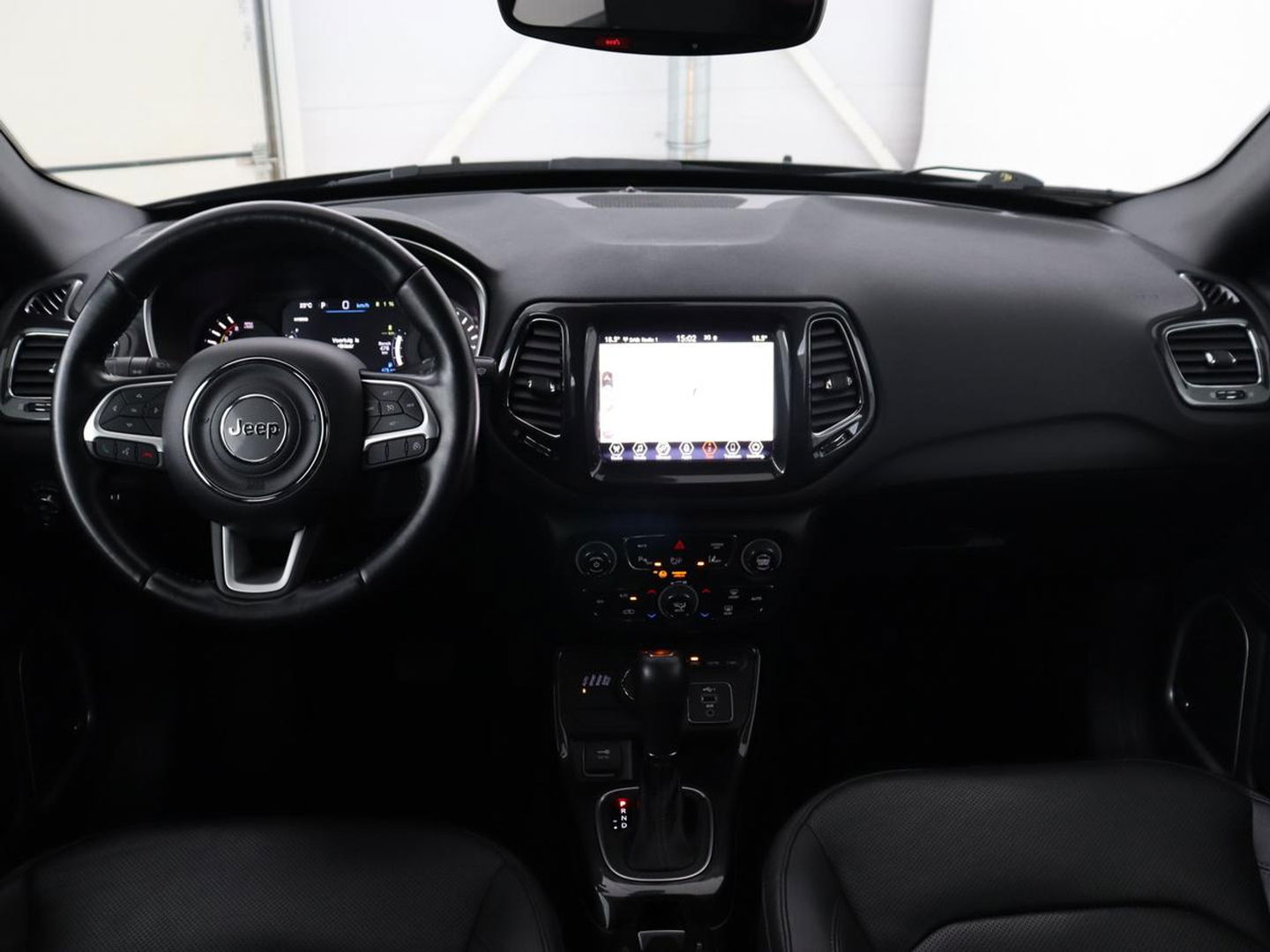 Jeep Compass 4xe 240 Plug-in Hybrid Elecrtic S | Stoelventilatie | Leder | Camera | Carplay | Keyless | Stoel & stuurverwarming | Navigatie | Xenon | 19'' lichtmetalen velgen | PHEV