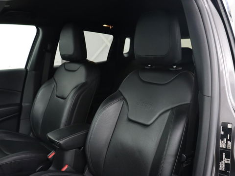 Jeep Compass 4xe 240 Plug-in Hybrid Elecrtic S | Stoelventilatie | Leder | Camera | Carplay | Keyless | Stoel & stuurverwarming | Navigatie | Xenon | 19'' lichtmetalen velgen | PHEV