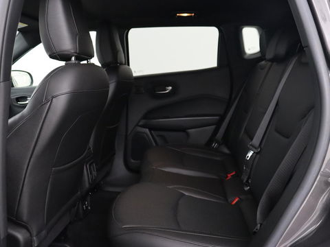 Jeep Compass 4xe 240 Plug-in Hybrid Elecrtic S | Stoelventilatie | Leder | Camera | Carplay | Keyless | Stoel & stuurverwarming | Navigatie | Xenon | 19'' lichtmetalen velgen | PHEV