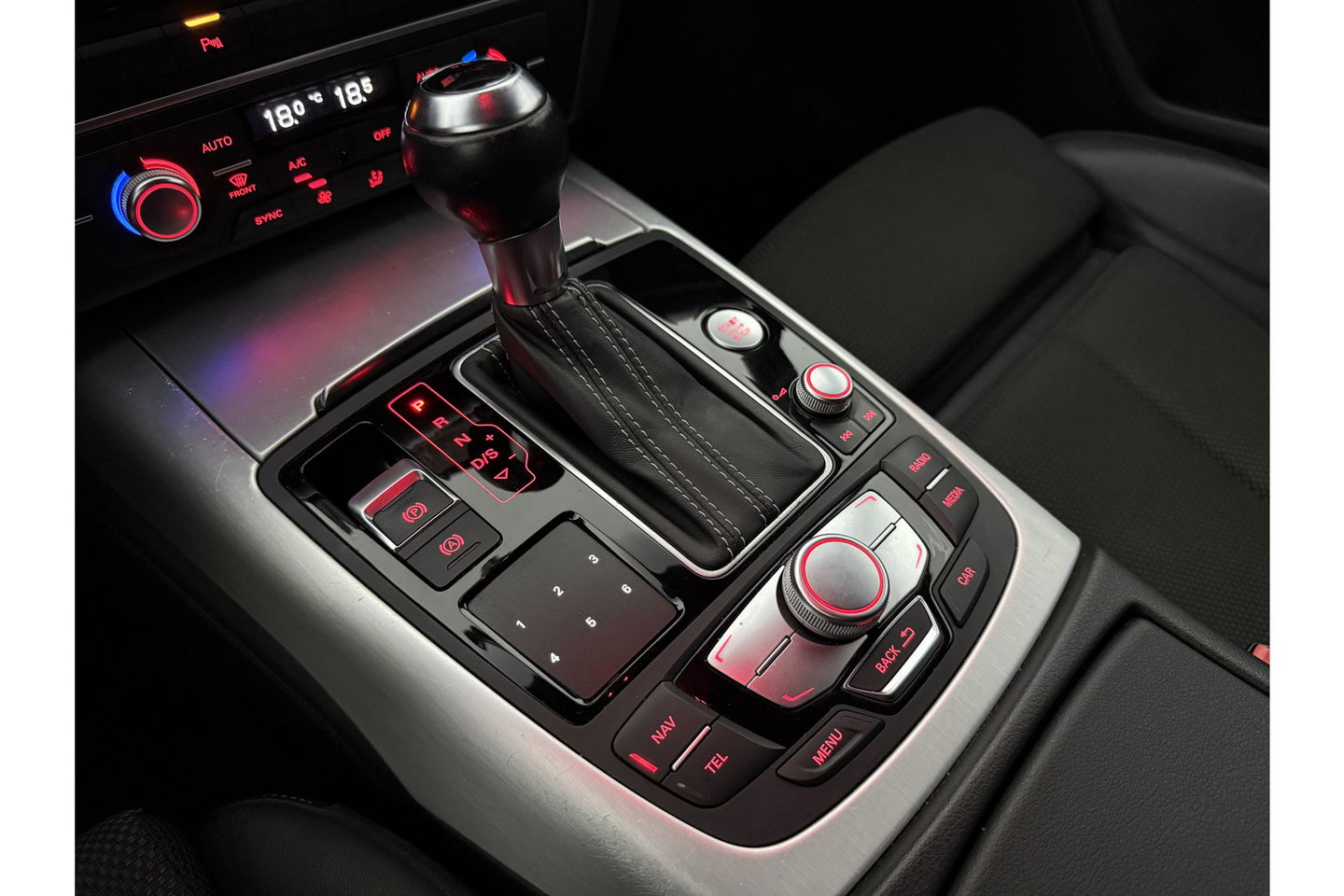 Audi A6 2.0 TDI 150PK S-line LED Clima Cruise Navigatie Parkeersensoren 18"LMV