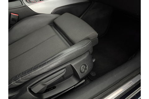 Audi A6 2.0 TDI 150PK S-line LED Clima Cruise Navigatie Parkeersensoren 18"LMV