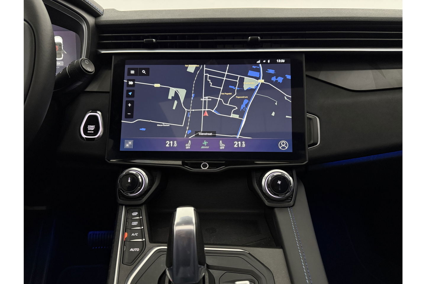 Lynk Co 01 1.5 | Black Edition | 262PK 360 Camera Pano Sfeer Memory LED ACC Virtual Carplay Clima Navi PDC 20"LMV