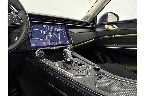 Lynk Co 01 1.5 | Black Edition | 262PK 360 Camera Pano Sfeer Memory LED ACC Virtual Carplay Clima Navi PDC 20"LMV