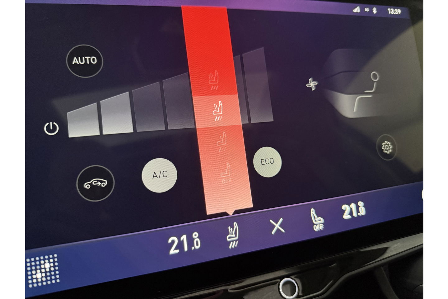 Lynk Co 01 1.5 | Black Edition | 262PK 360 Camera Pano Sfeer Memory LED ACC Virtual Carplay Clima Navi PDC 20"LMV