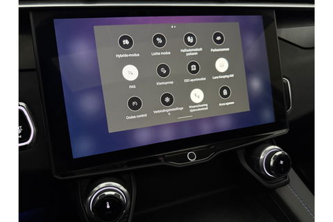 Lynk Co 01 1.5 | Black Edition | 262PK 360 Camera Pano Sfeer Memory LED ACC Virtual Carplay Clima Navi PDC 20"LMV