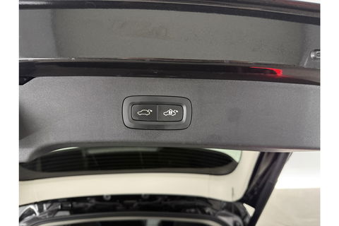 Lynk Co 01 1.5 | Black Edition | 262PK 360 Camera Pano Sfeer Memory LED ACC Virtual Carplay Clima Navi PDC 20"LMV