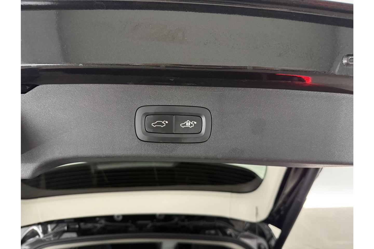 Lynk Co 01 1.5 | Black Edition | 262PK 360 Camera Pano Sfeer Memory LED ACC Virtual Carplay Clima Navi PDC 20"LMV