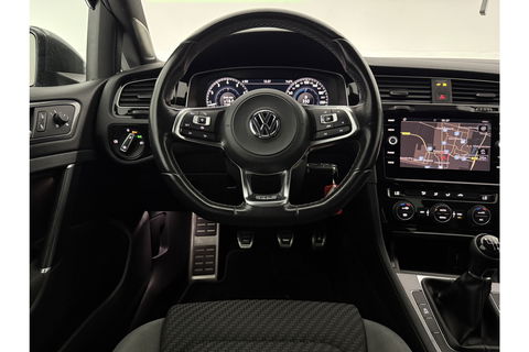 Volkswagen Golf 1.5 TSI R-line 150PK LED ACC Camera Carplay Clima Virtual Navi PDC 17"LMV