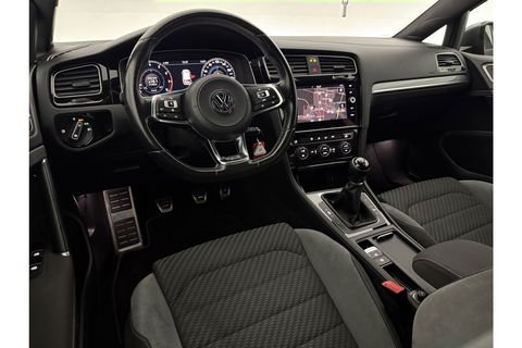 Volkswagen Golf 1.5 TSI R-line 150PK LED ACC Camera Carplay Clima Virtual Navi PDC 17"LMV
