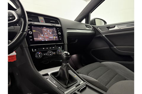 Volkswagen Golf 1.5 TSI R-line 150PK LED ACC Camera Carplay Clima Virtual Navi PDC 17"LMV