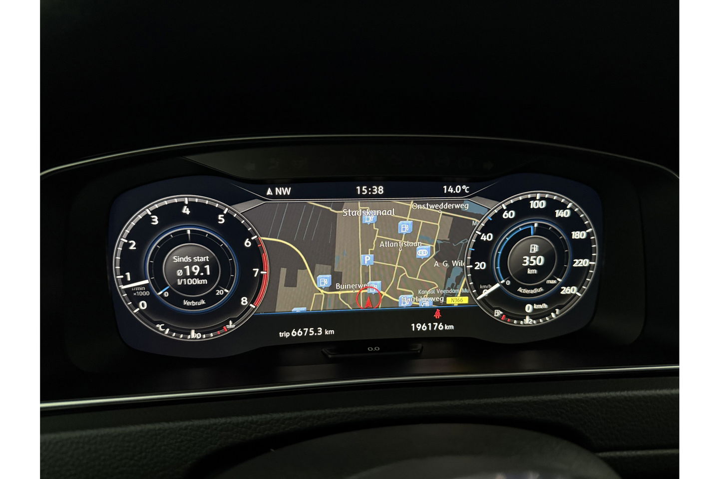 Volkswagen Golf 1.5 TSI R-line 150PK LED ACC Camera Carplay Clima Virtual Navi PDC 17"LMV