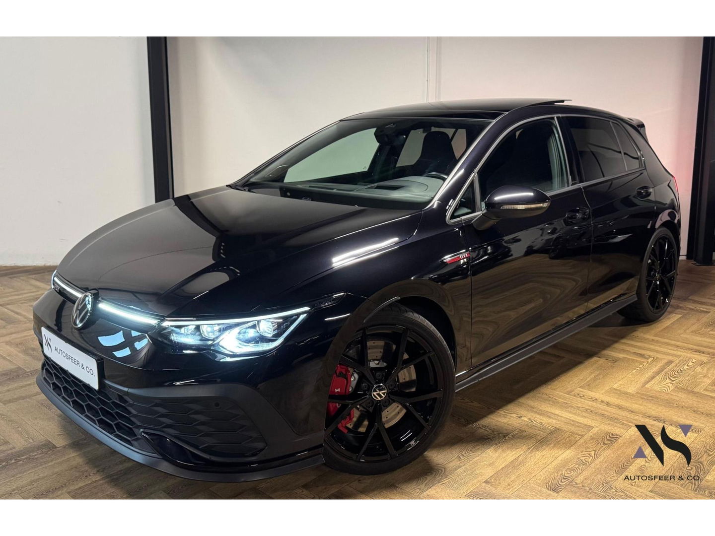 Volkswagen Golf 2.0 TSI GTI CLUBSPORT PANO HUD VOL