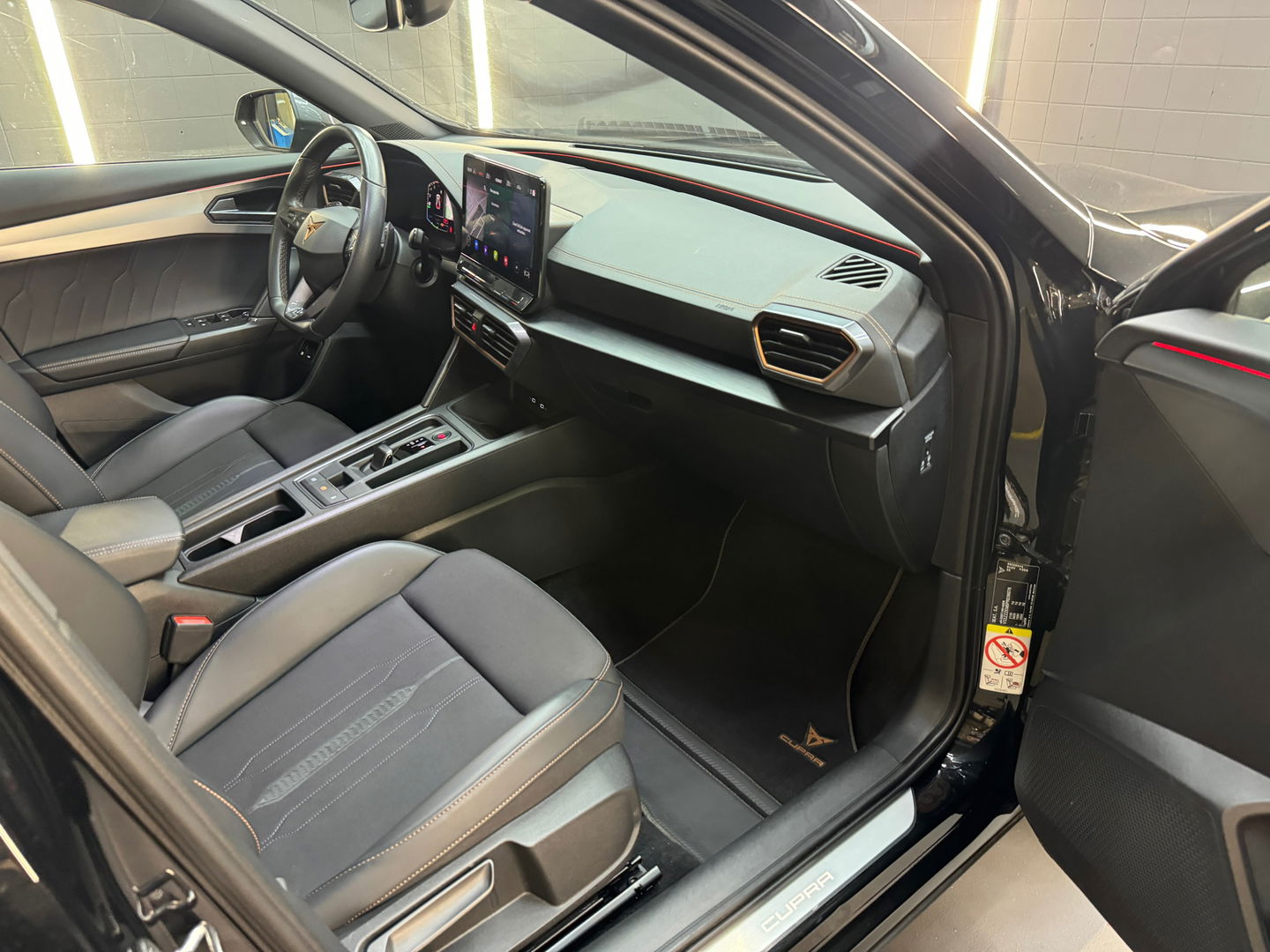 CUPRA Formentor 1.4 e-Hybrid VZ Edition Sfeer|Keyless|CarPlay