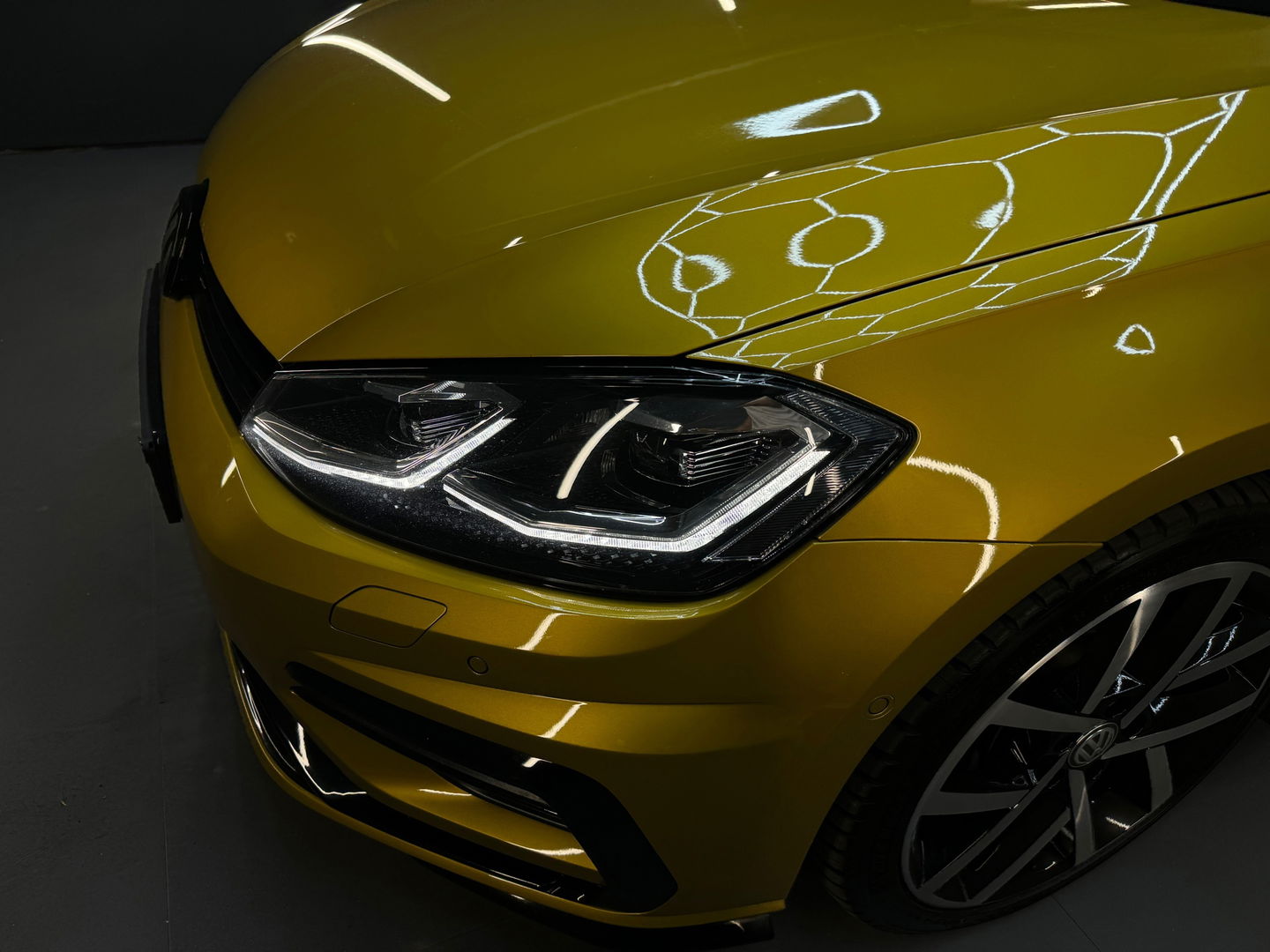Volkswagen Golf 1.5 TSI Highline R-Line Pano|Leer|Dyna|Keyless