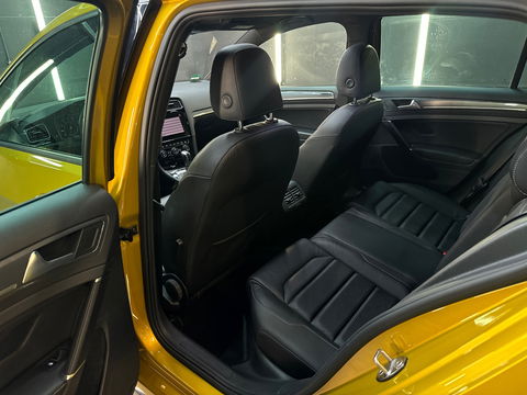 Volkswagen Golf 1.5 TSI Highline R-Line Pano|Leer|Dyna|Keyless