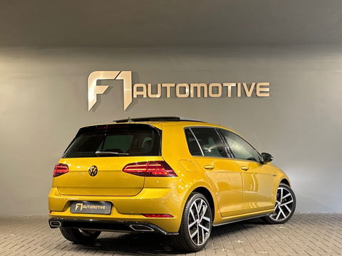 Volkswagen Golf 1.5 TSI Highline R-Line Pano|Leer|Dyna|Keyless