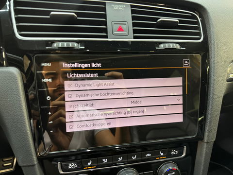 Volkswagen Golf 1.5 TSI Highline R-Line Pano|Leer|Dyna|Keyless