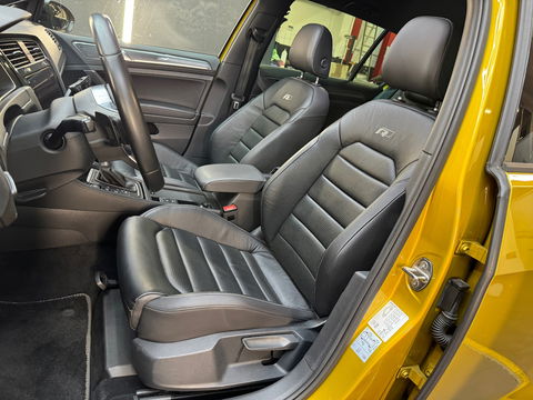 Volkswagen Golf 1.5 TSI Highline R-Line Pano|Leer|Dyna|Keyless