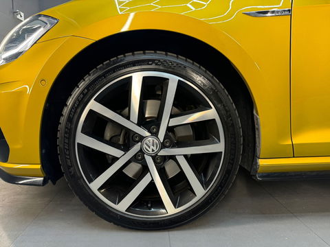 Volkswagen Golf 1.5 TSI Highline R-Line Pano|Leer|Dyna|Keyless