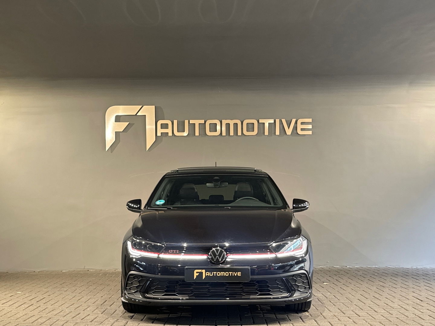 Volkswagen Polo 2.0 TSI GTI Pano|Keyless|IQ|Beats|18”|VOL