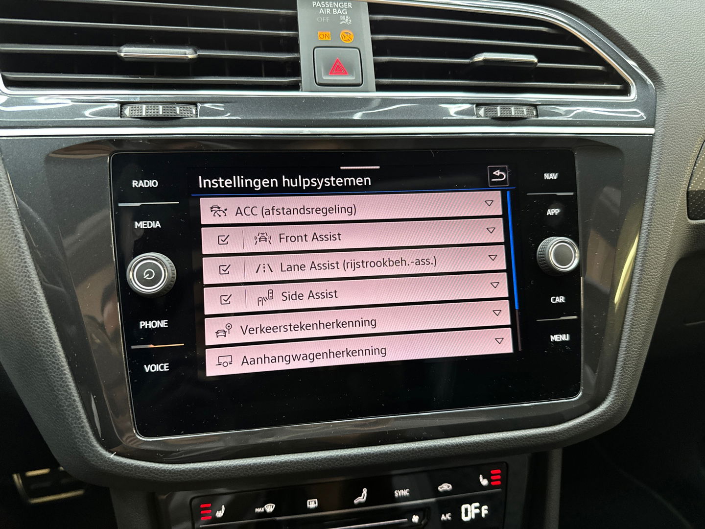 Volkswagen Tiguan 1.4 TSI eHybrid R-Line Pano|IQ|360C|Trekhaak