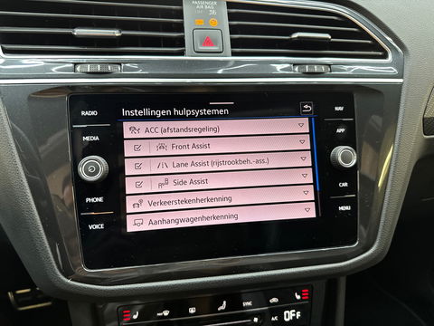 Volkswagen Tiguan 1.4 TSI eHybrid R-Line Pano|IQ|360C|Trekhaak