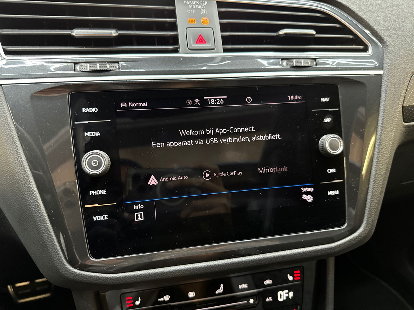 Volkswagen Tiguan 1.4 TSI eHybrid R-Line Pano|IQ|360C|Trekhaak
