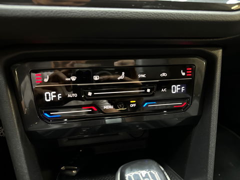 Volkswagen Tiguan 1.4 TSI eHybrid R-Line Pano|IQ|360C|Trekhaak