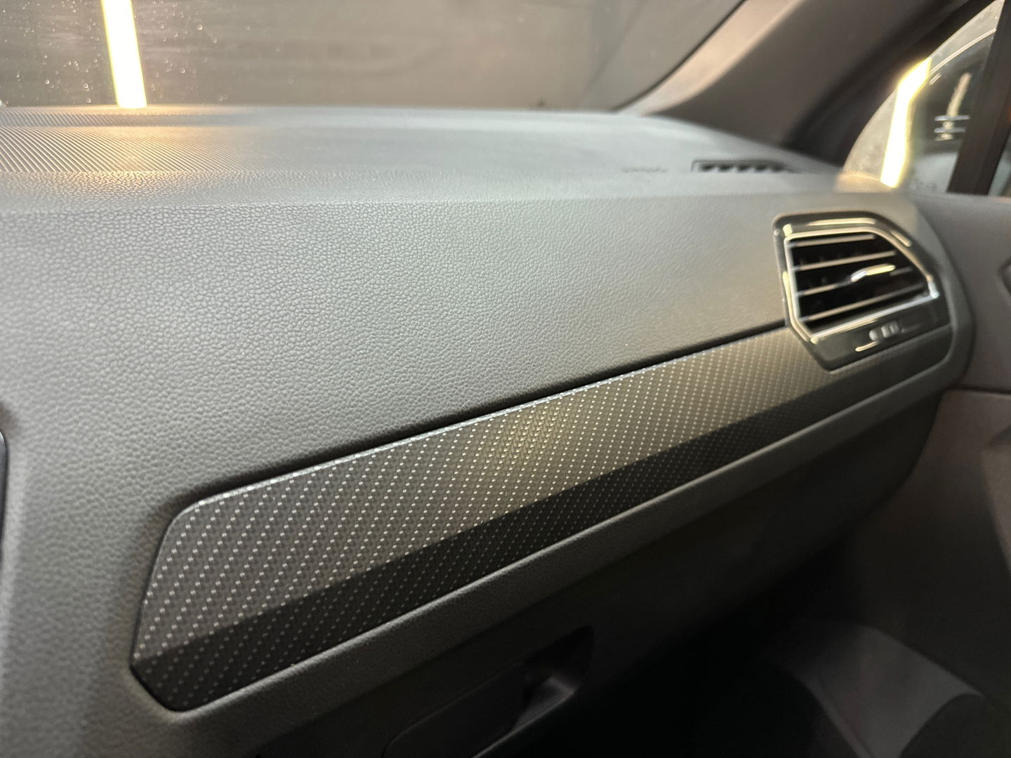 Volkswagen Tiguan 1.4 TSI eHybrid R-Line Pano|IQ|360C|Trekhaak