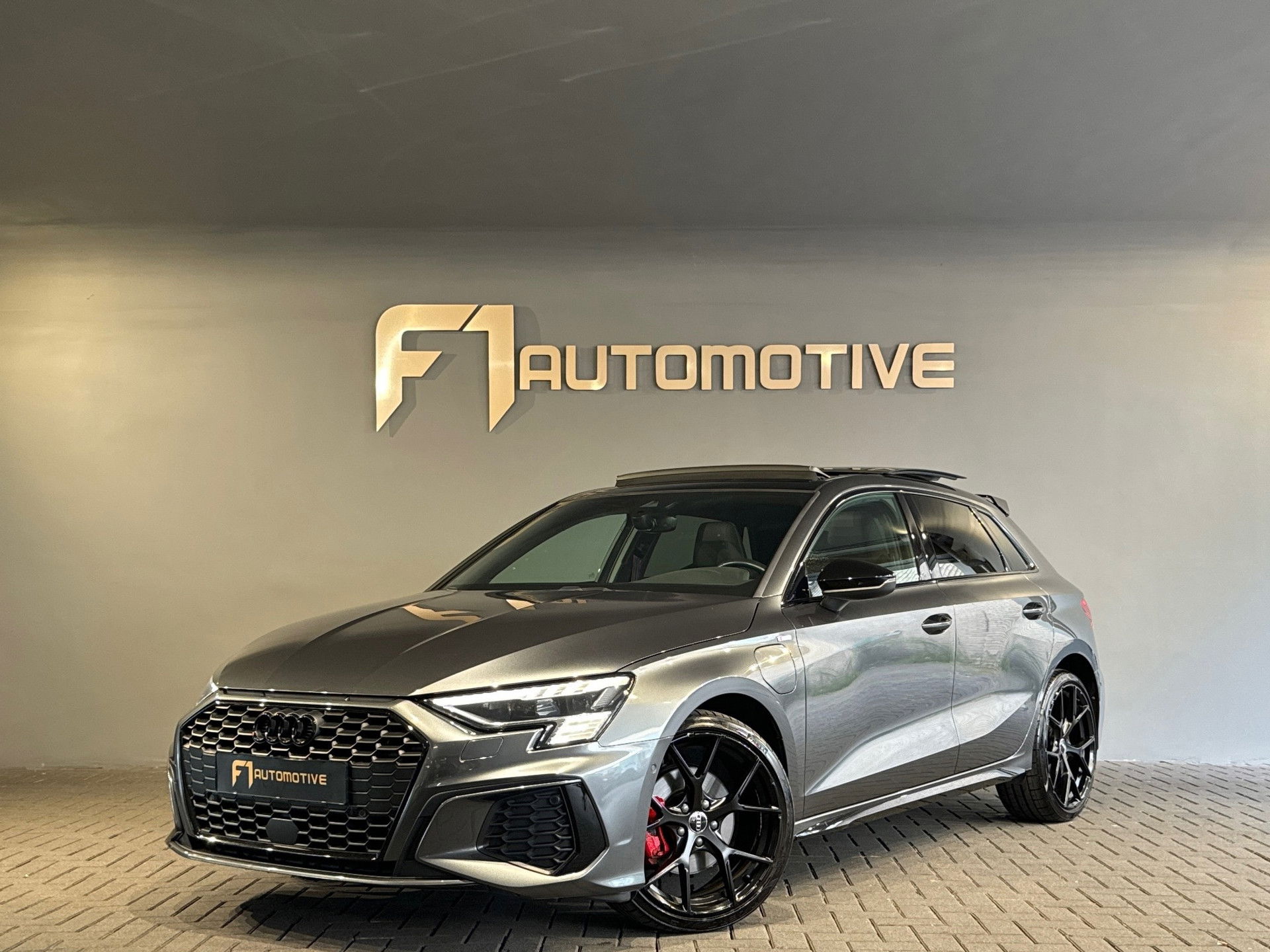Audi A3 Sportback 40 TFSI e S Line Pano|B&O|Sfeer|RS Seats