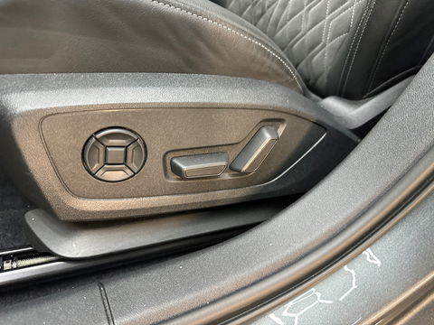Audi A3 Sportback 40 TFSI e S Line Pano|B&O|Sfeer|RS Seats