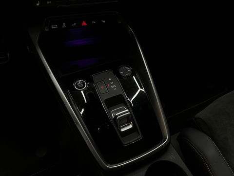 Audi A3 Sportback 40 TFSI e S Line Pano|B&O|Sfeer|RS Seats
