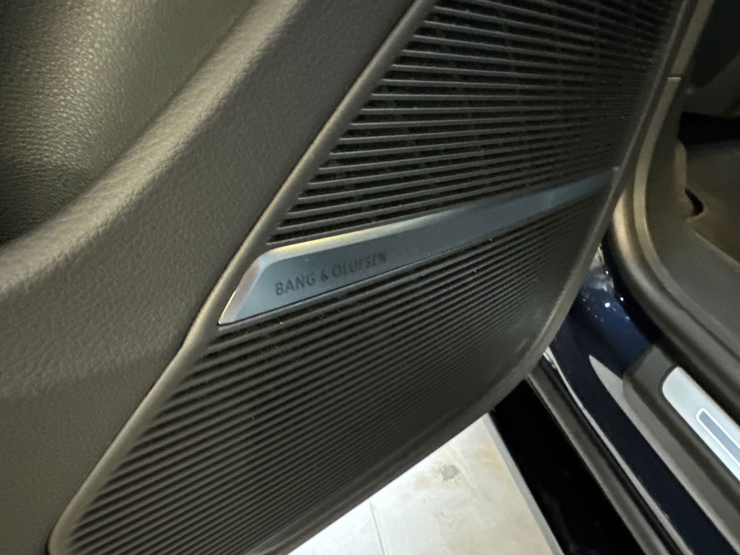 Audi Q8 55 TFSI quattro S Line Pano|RS Seat|HuD|B&O|360c 3D