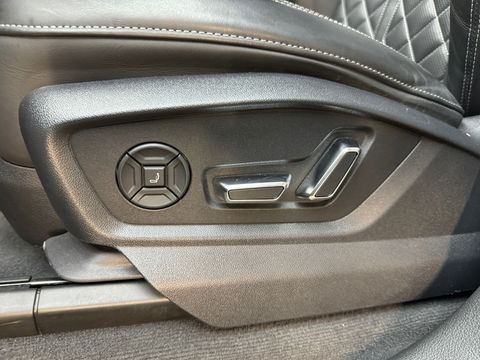Audi Q8 55 TFSI quattro S Line Pano|RS Seat|HuD|B&O|360c 3D