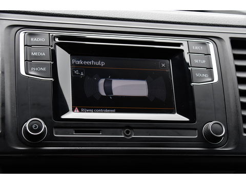 Volkswagen Transporter 2.0 TDI L1H1 Highline Adaptieve cruise, Sensoren 150PK, Automaat, Stoelverwarming, Airco, Trekhaak, Uniek!