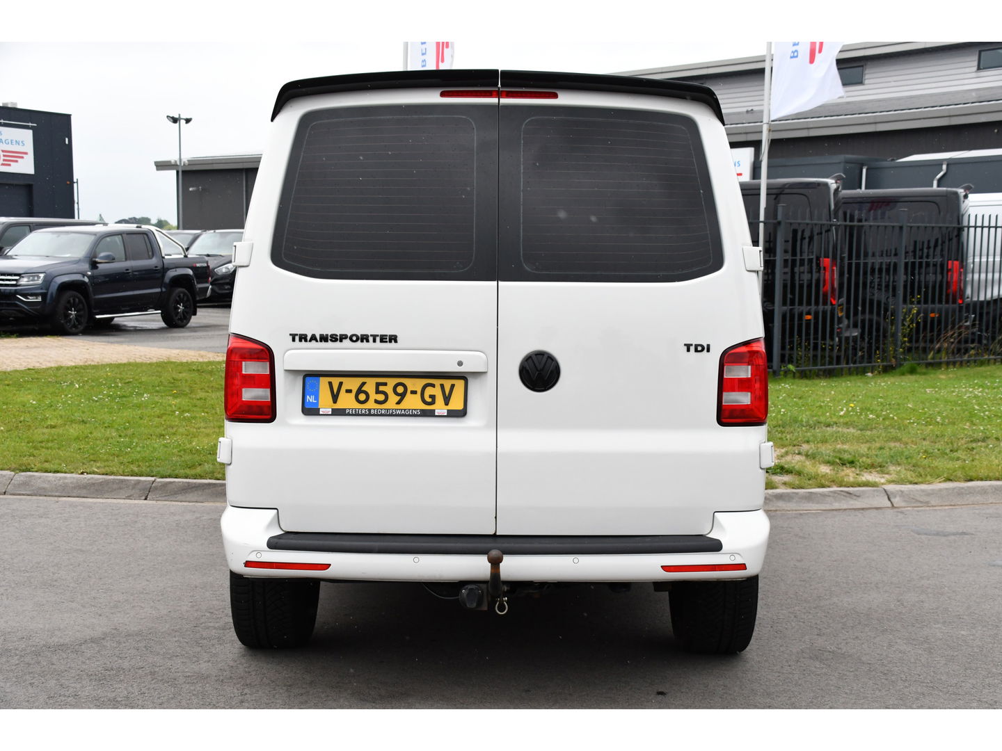Volkswagen Transporter 2.0 TDI L1H1 Highline Adaptieve cruise, Sensoren 150PK, Automaat, Stoelverwarming, Airco, Trekhaak, Uniek!