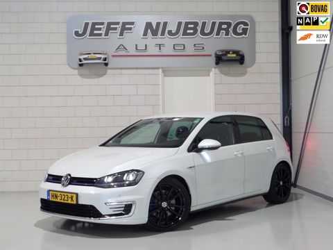 Volkswagen Golf 1.4 TSI GTE "Origineel NL!" Apple-Carplay Camera 18"Pretoria Full-LED Navigatie Parkeersens, in ZEER nette staat!